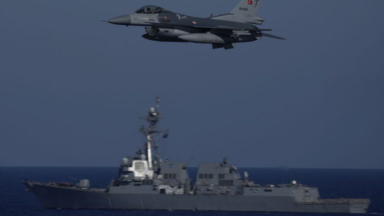 Cumhurbaşkanı Erdoğan, ABD’ye savunma sektöründeki alımları engelleyen yaptırımların kaldırılması çağrısında bulundu