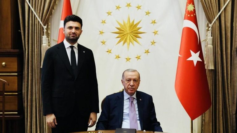 Bursaspor Başkanı Enes Çelik, Cumhurbaşkanı Erdoğan’la görüştü!