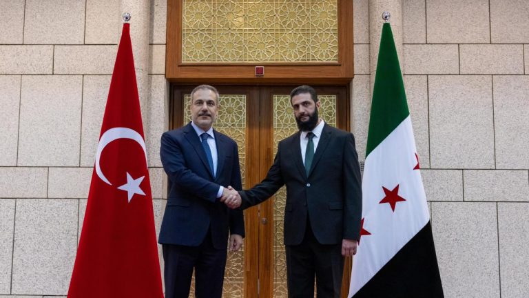 Fidan’ın Şam ziyareti dünya basınına yansıdı