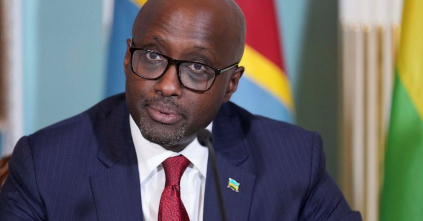 Trump kitle sınır dışı etme planı: Ruanda ile müzakereler başladı