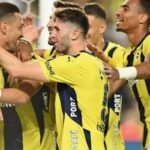 Fenerbahçe’de taraftarı heyecanlandıran haber! O isimle anlaşma sağlandı, imzalar gece yarısı atıldı