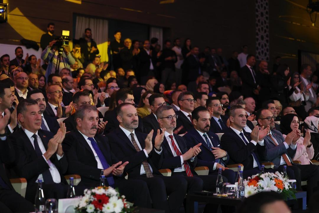 Duran İletişim Müdürü: 