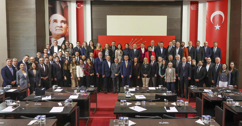 CHP PM, kurultay öncesi son toplantısını gerçekleştirdi