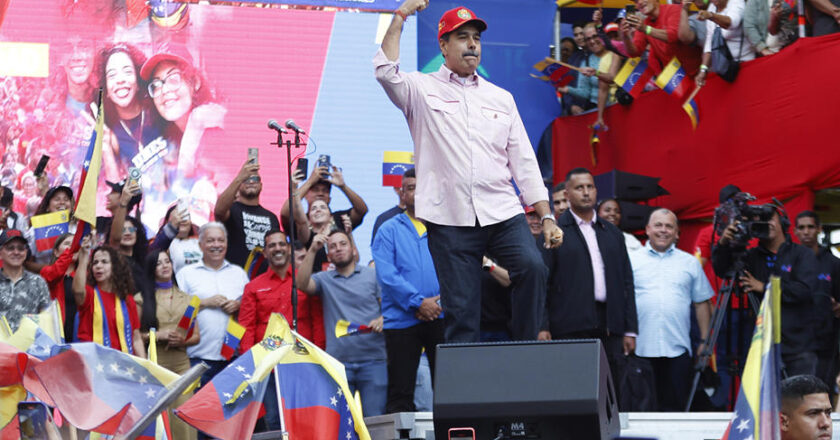 Maduro: “Barışa ihtiyacımız var” diyerek bağlılık taahhüdünde bulundu