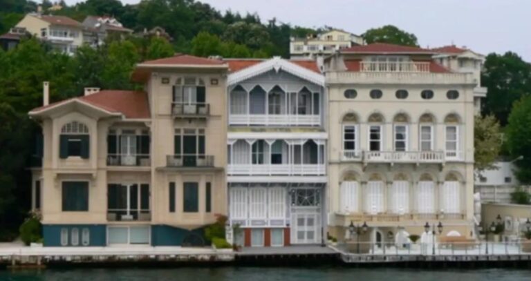 Servet Koçak’ı kimseye haber vermeden gömmüştü! Kasa boş çıktı, mücevherler nerede?