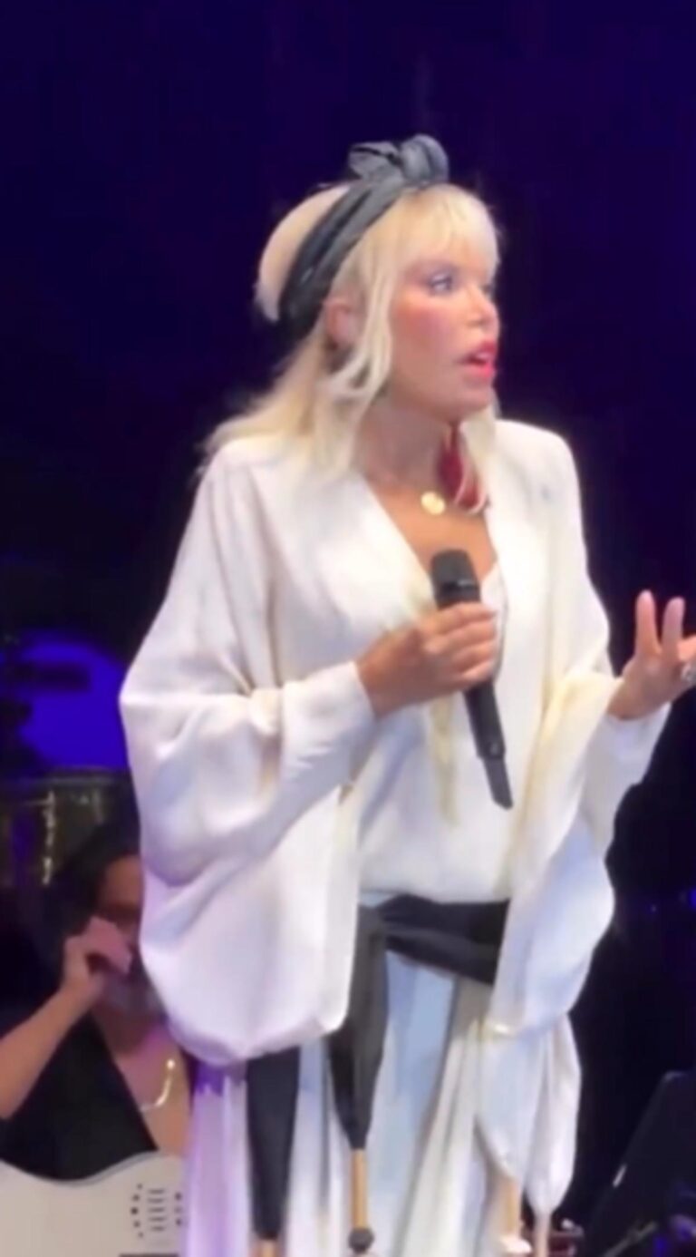 Ajda Pekkan 25 bin dolarlık iksir iddiasına sitem etti! “Ufak tefek dokunuşlar yaptırıyorum”